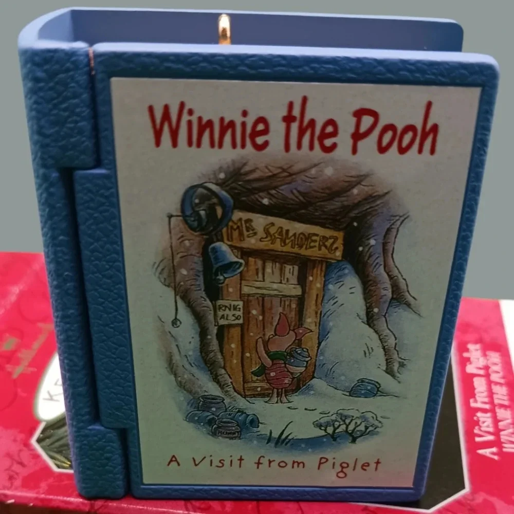 Hallmark  a visit piglet winnie the pooh 1998 christmas ornament